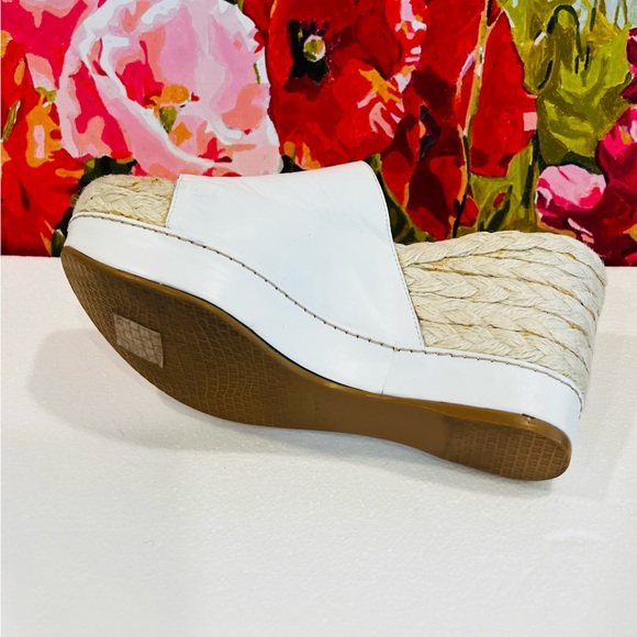 Stuart Weitzman The GoBig Wedges. Size5. Maid in Spain. Stylish and Versatile - Picture 9 of 12